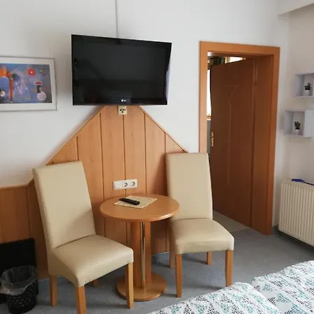 Haus Seppi ゲストハウス 3*