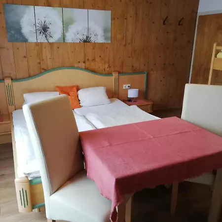 ゲストハウス Haus Seppi Neukirchen am Großvenediger
